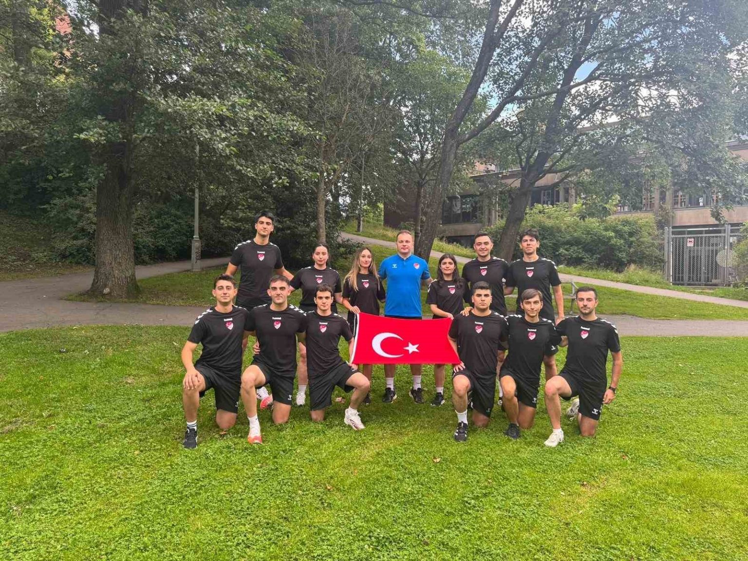 genc-hakemler-gothia-cup-2025te-turkiyeyi-temsil-ediyor