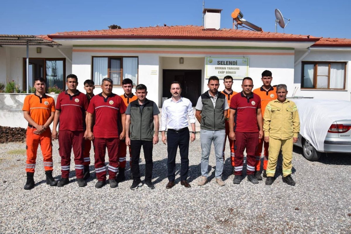 kaymakam-butuner-orman-yanginlarina-dikkat-cekti