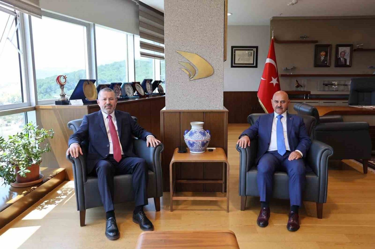 rektor-kirisiktan-duzce-universitesine-ziyaret