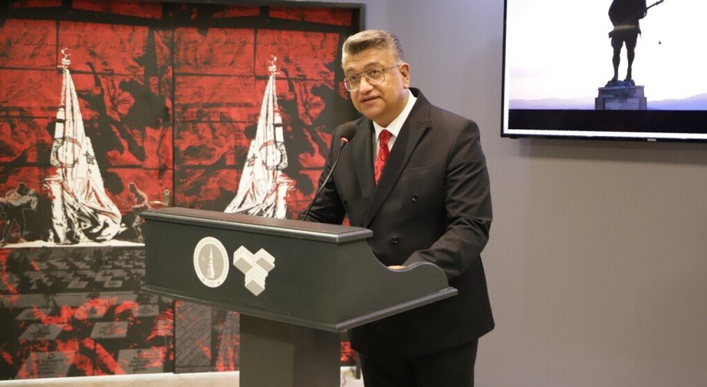 rektor-suleyman-kiziltoprak-15-temmuz-ozgurluk-ve-bagimsizlik-askinin-bir-zaferidir