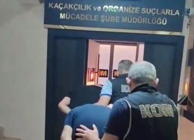 ruhsatsiz-silah-operasyonu-2-gozalti