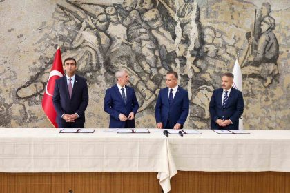 sahinbey-belediyesinin-ogrencilere-verdigi-destek-1-milyar-tlyi-asti