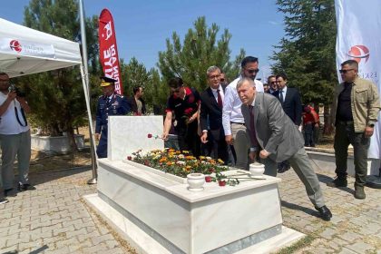 sehit-fatih-dalgic-kabri-basinda-dualarla-anildi