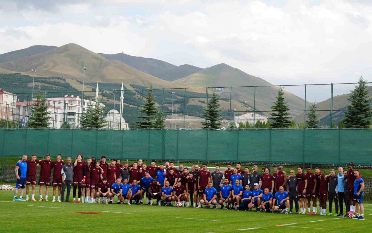 trabzonsporun-erzurum-kampi-basladi