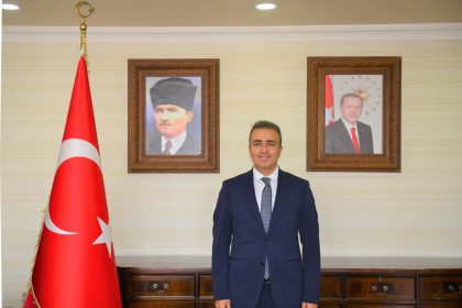 vali-cicekten-15-temmuz-sehitlerini-anma-demokrasi-ve-milli-birlik-gunu-mesaji