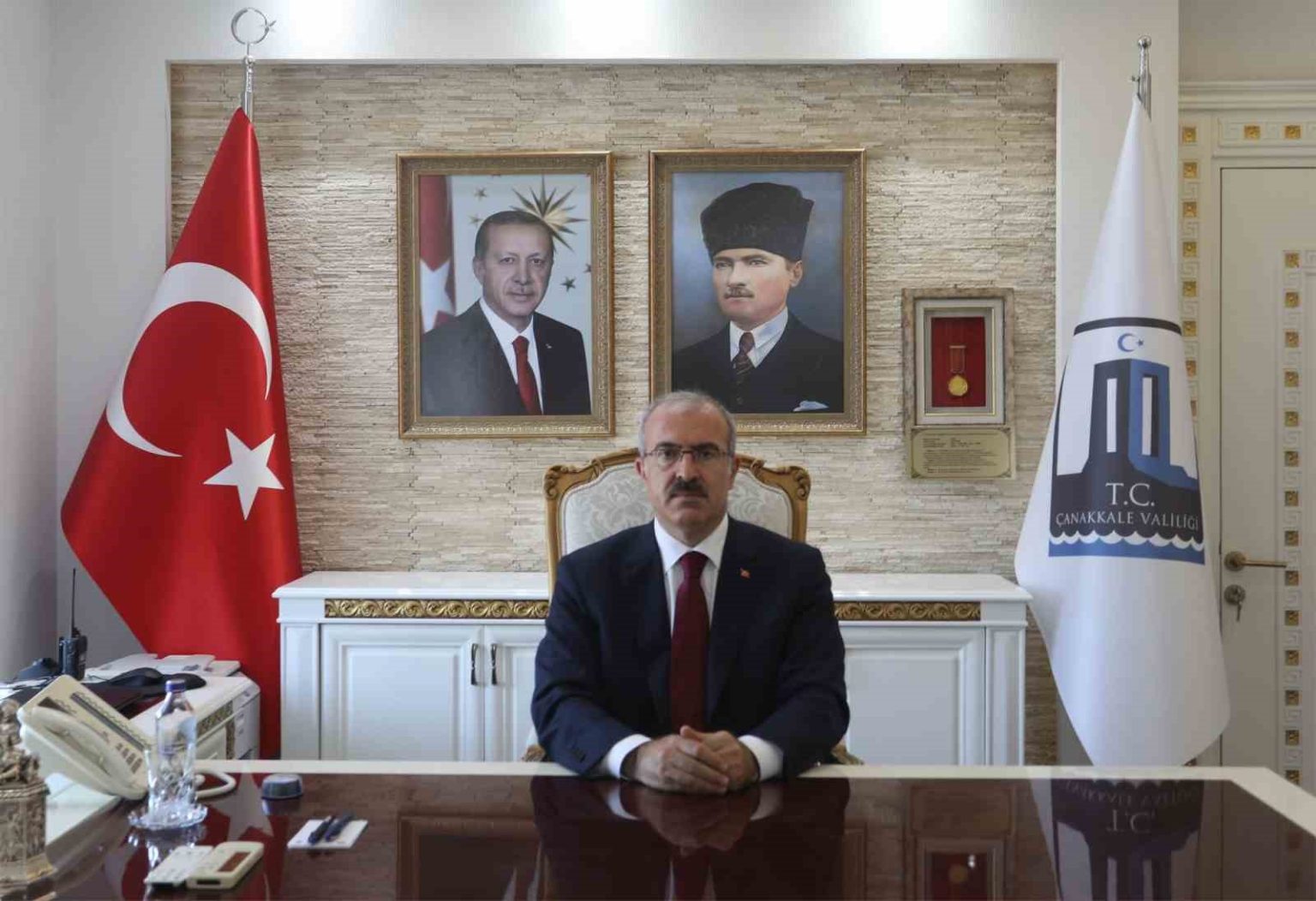 vali-toraman-15-temmuz-milletimizin-iradesine-demokrasisine-ve-devletine-kararlilikla-sahip-ciktigi-tarihi-bir-donum-noktasidir