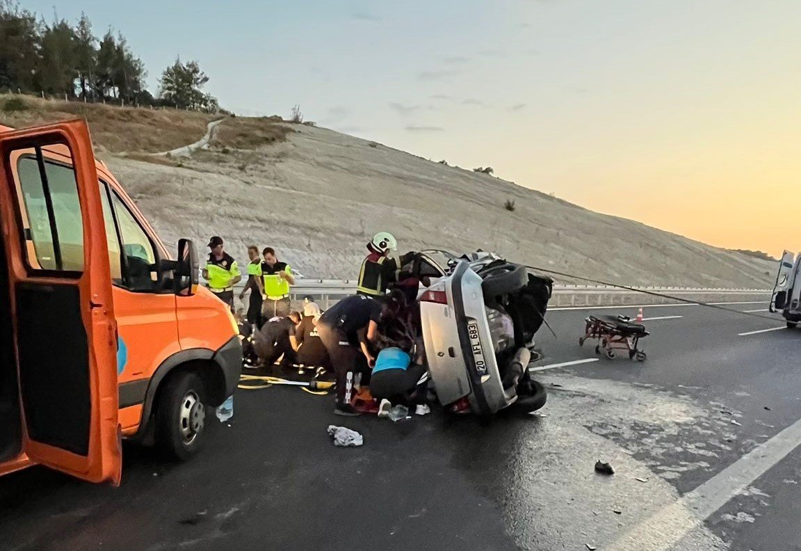 yenipazarda-trafik-kazasi-3-yarali