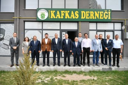 akar-ve-buyukkilictan-kayseri-kafkas-dernegine-ziyaret