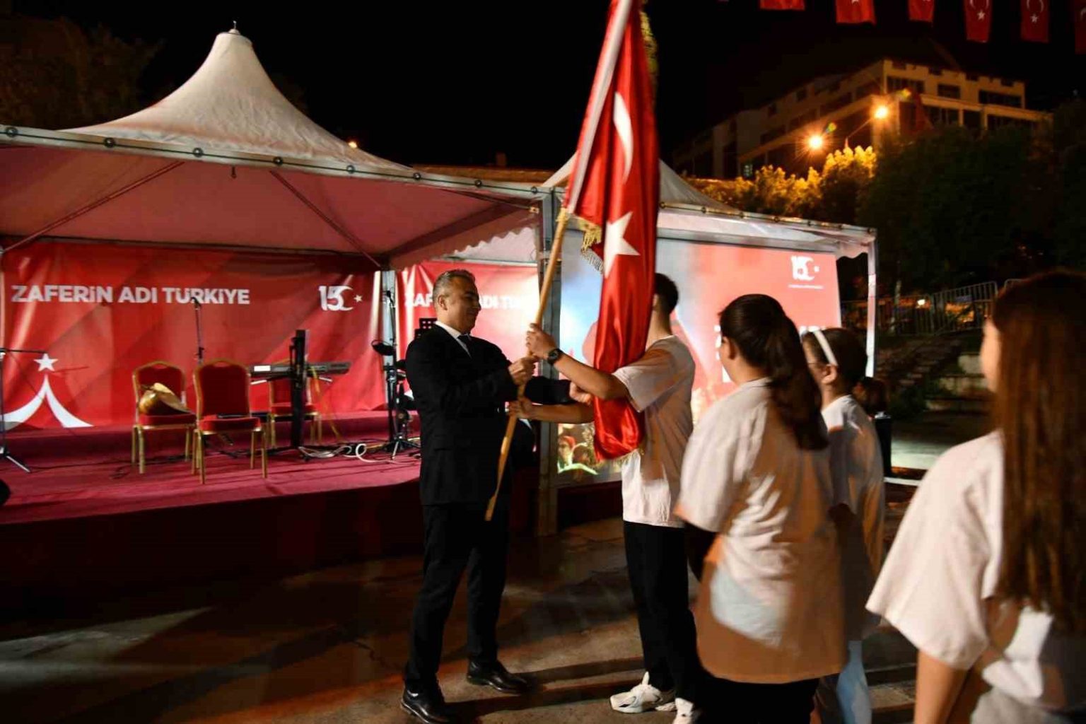 ardahanda-15-temmuz-demokrasi-ve-milli-birlik-gunu-etkinlikleri