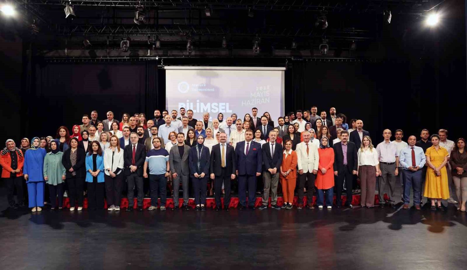 ataturk-universitesinde-bilimsel-tesvik-toreni-duzenlendi