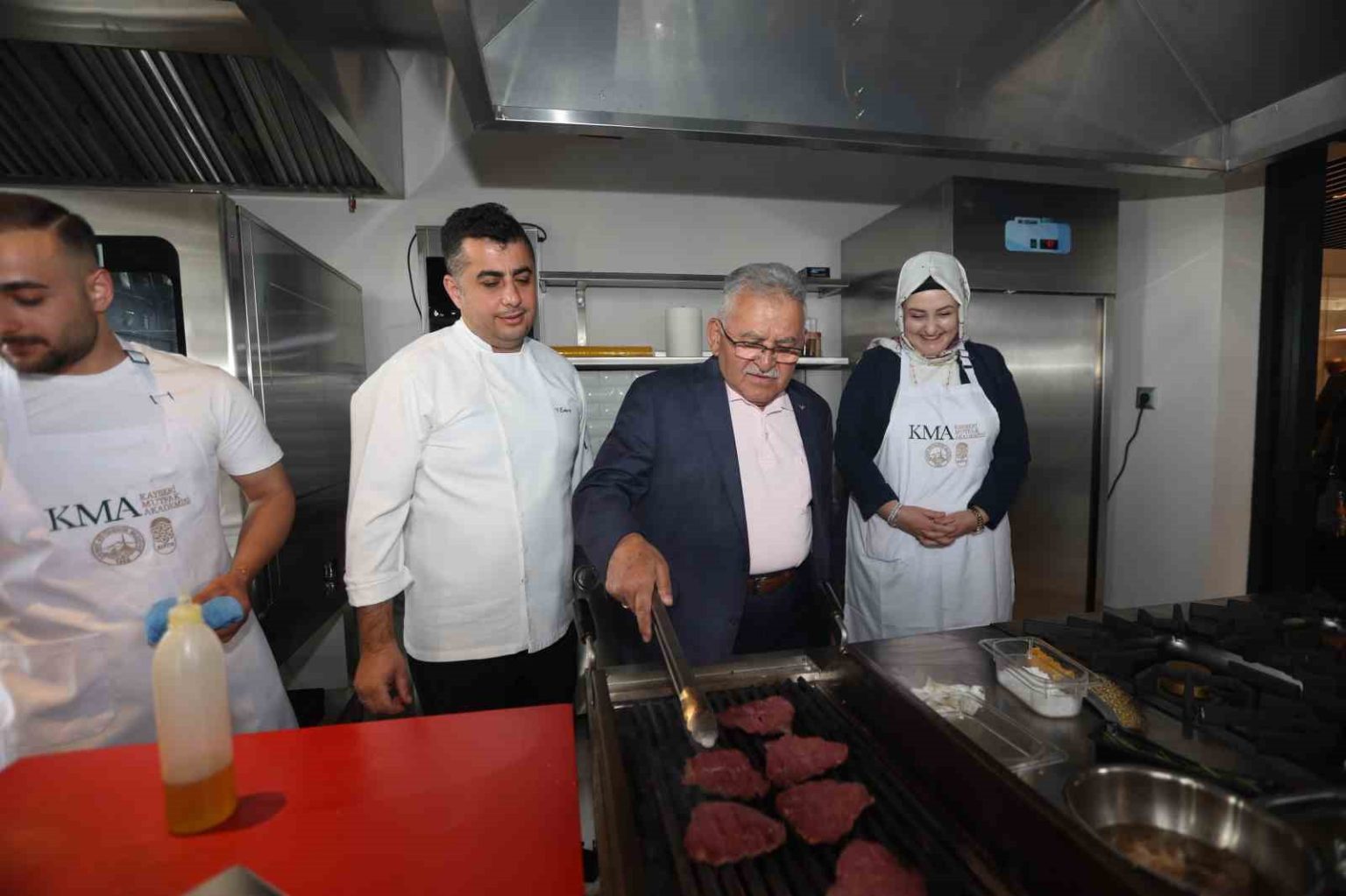 baskan-buyukkilic-mutfak-sanatlari-merkezinde-workshop-etkinliklerine-katildi