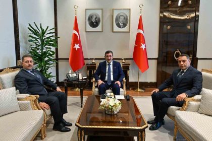baskan-ekinci-sorgunun-su-sorununu-cozmek-icin-calmadik-kapi-birakmiyor