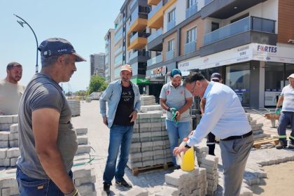 baskan-okuzcuoglundan-personeline-babasindan-miras-limonata-ikrami