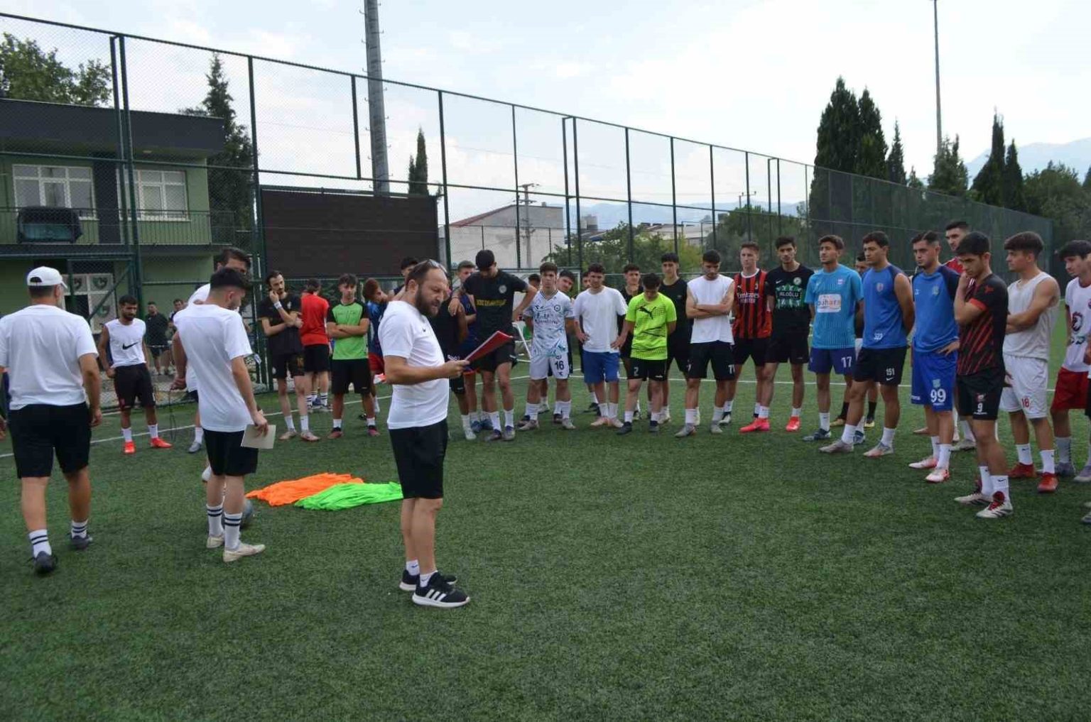 denizli-idmanyurdu-gurellerspor-transfere-hiz-verdi