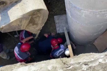 insaat-alaninda-gocuk-bir-isci-toprak-altinda-kaldi