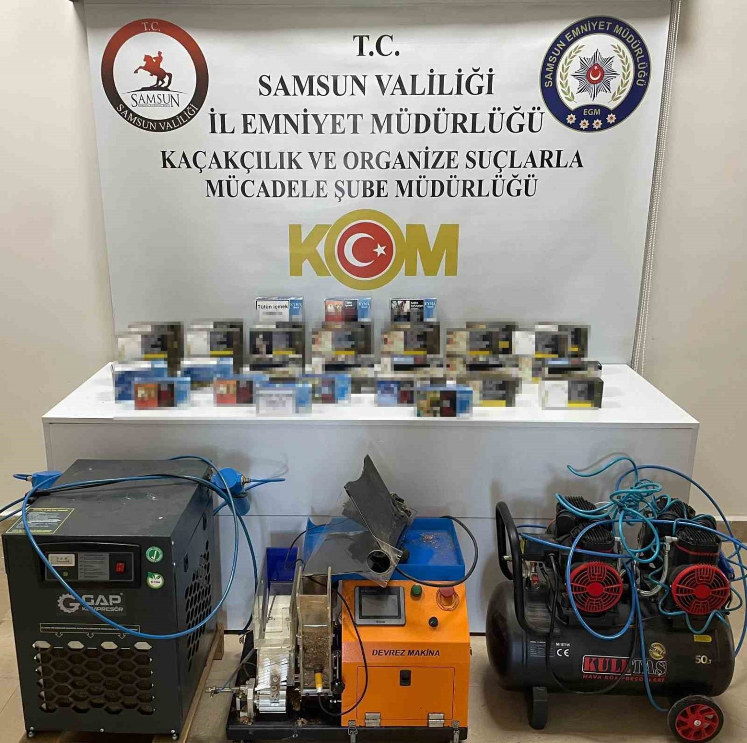 kacak-makaron-ve-sigara-sarma-makinesi-ele-gecirildi