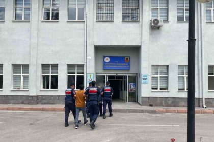 kayseride-deas-uyesi-2-sahis-yakalandi
