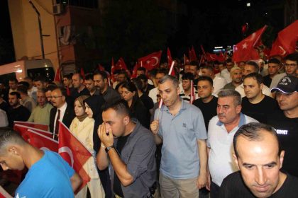 siirtte-15-temmuz-kortej-yuruyusu-ve-anma-programi-duzenlendi