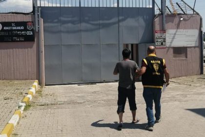 balikesirde-hapis-cezasi-bulanan-14-sahis-yakalandi