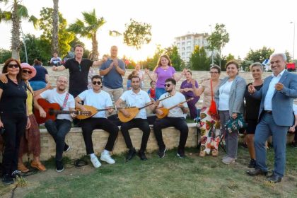 buyukcekmecede-sanat-sokaklara-tasti