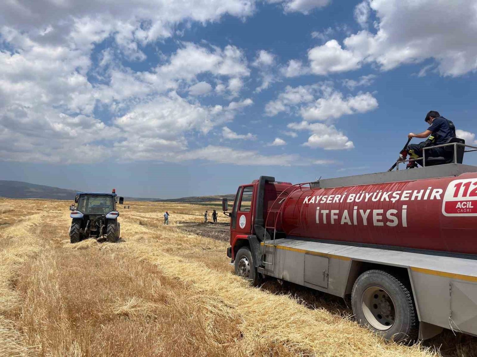 kayseri-tomarzada-2-gunde-4-ekili-arazide-yangin-cikti
