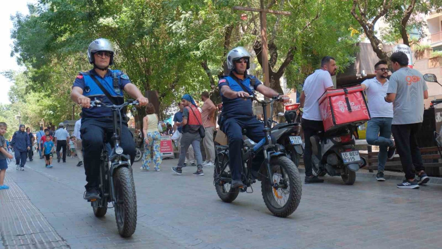 odunpazari-belediyesi-zabita-ekiplerine-7-elektrikli-bisiklet