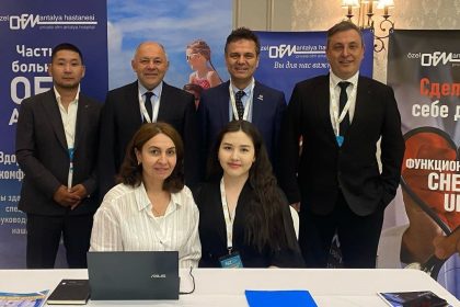 ofm-hastanesi-kazakistandaki-saglik-fuarinda-turkiyeyi-temsil-etti