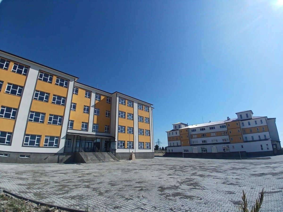 sarikamisa-modern-fen-lisesi