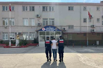 uyusturucudan-17-yil-10-ay-hapis-cezasi-bulunan-sahis-yakalandi