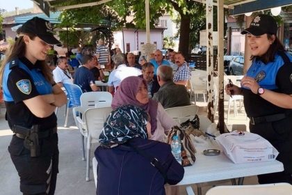 bilecik-polisinden-vatandasi-bilgilendirme-calismalari
