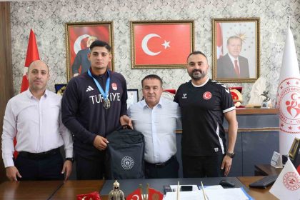 bilecikli-sampiyon-avrupa-yolcusu