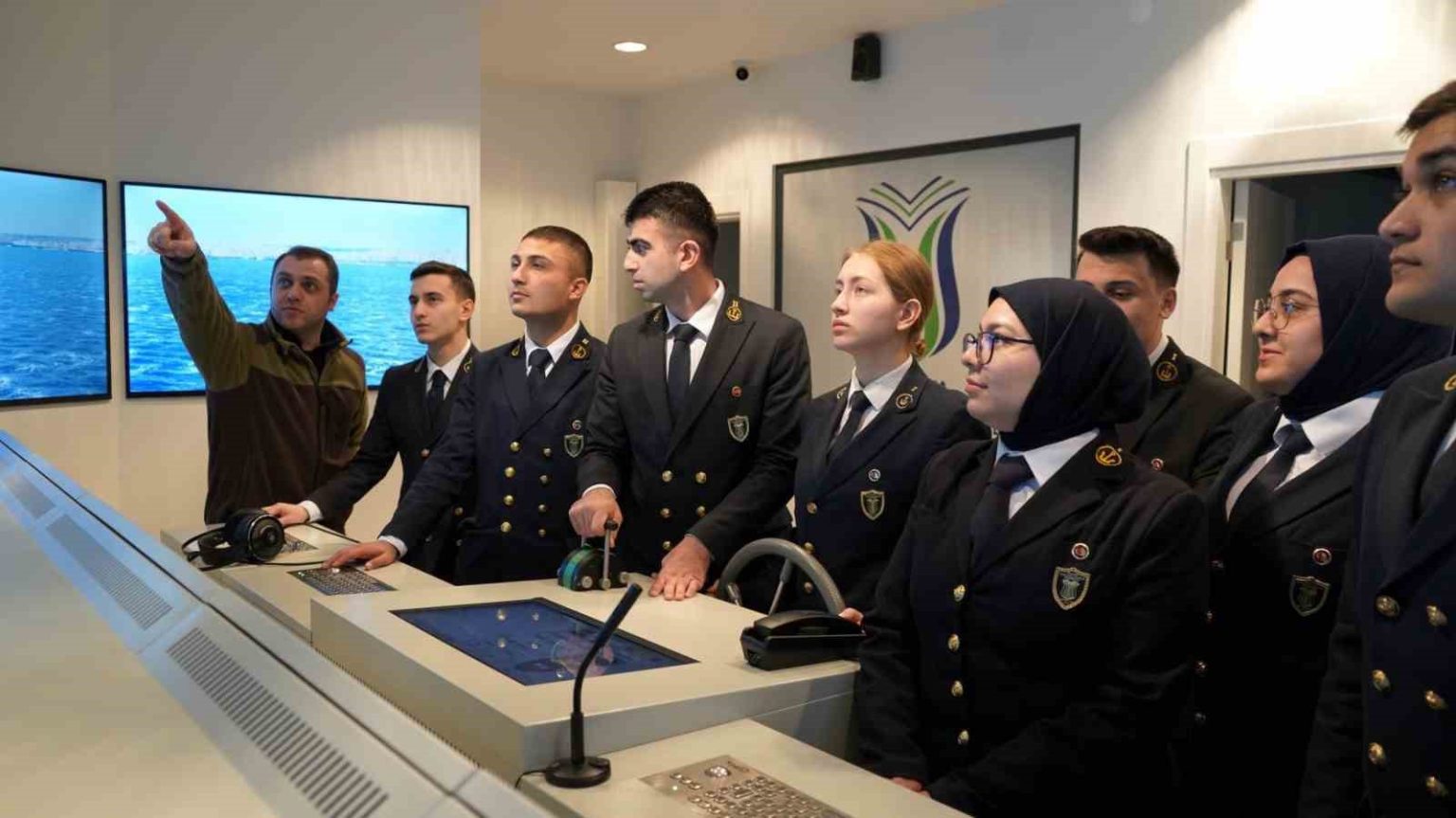 gelecegin-denizcileri-mesleki-disiplinle-yetistiriliyor