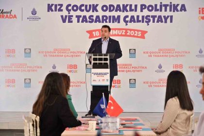 besiktasta-kiz-cocuklari-icin-politika-ve-tasarim-calistayi-duzenlendi