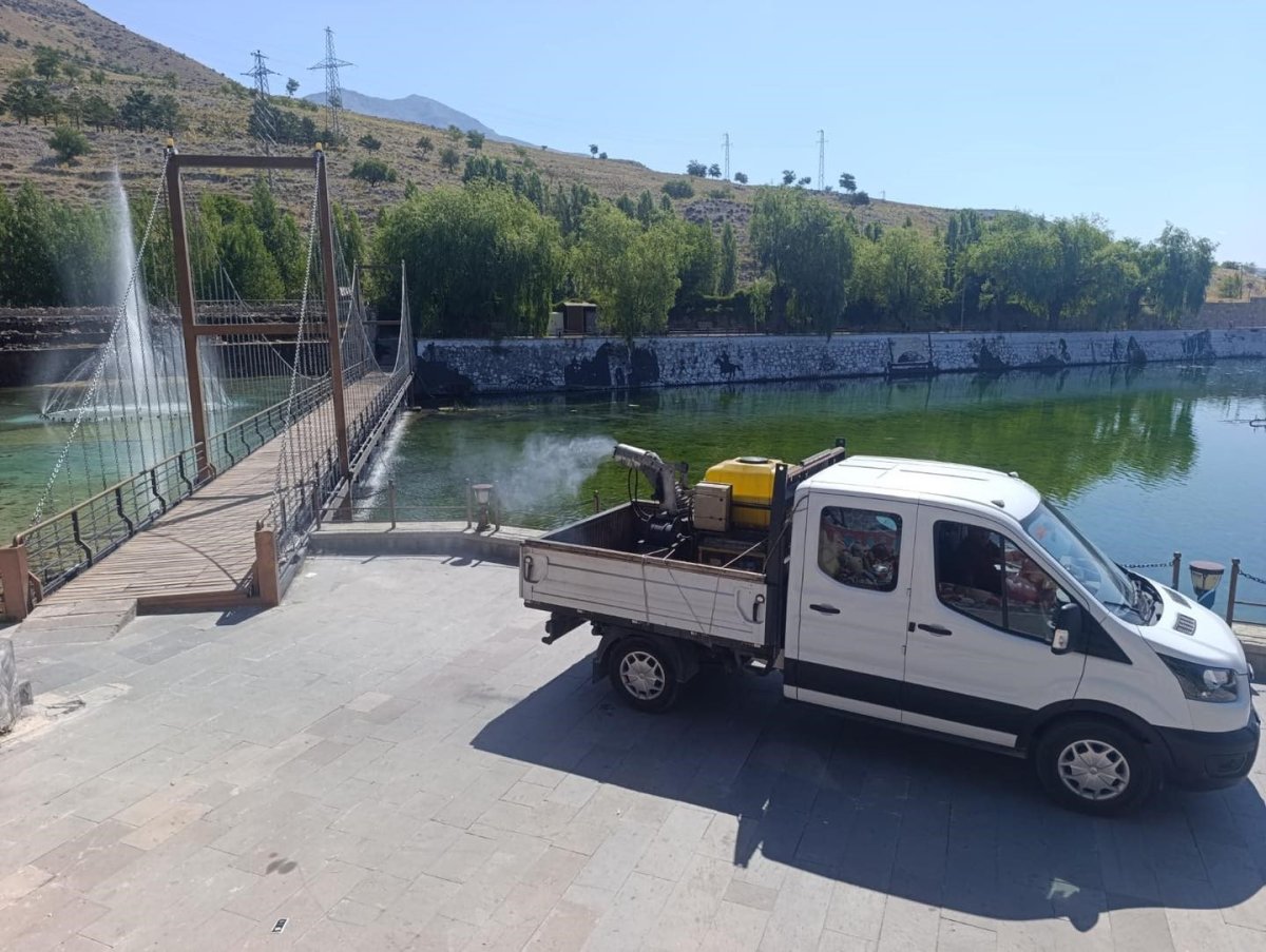 erzincanda-sivrisinek-ve-hasereyle-mucadele-devam-ediyor