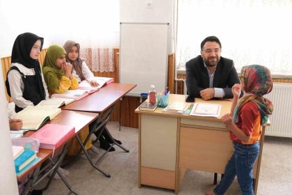 erzincanda-yaz-kuran-kurslari-devam-ediyor