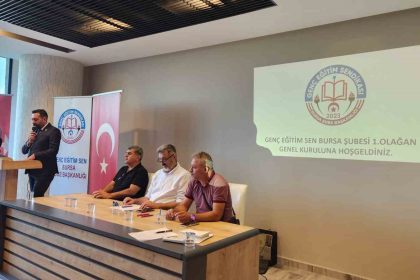 genc-egitim-sendikasi-bursa-subesi-torenle-acildi