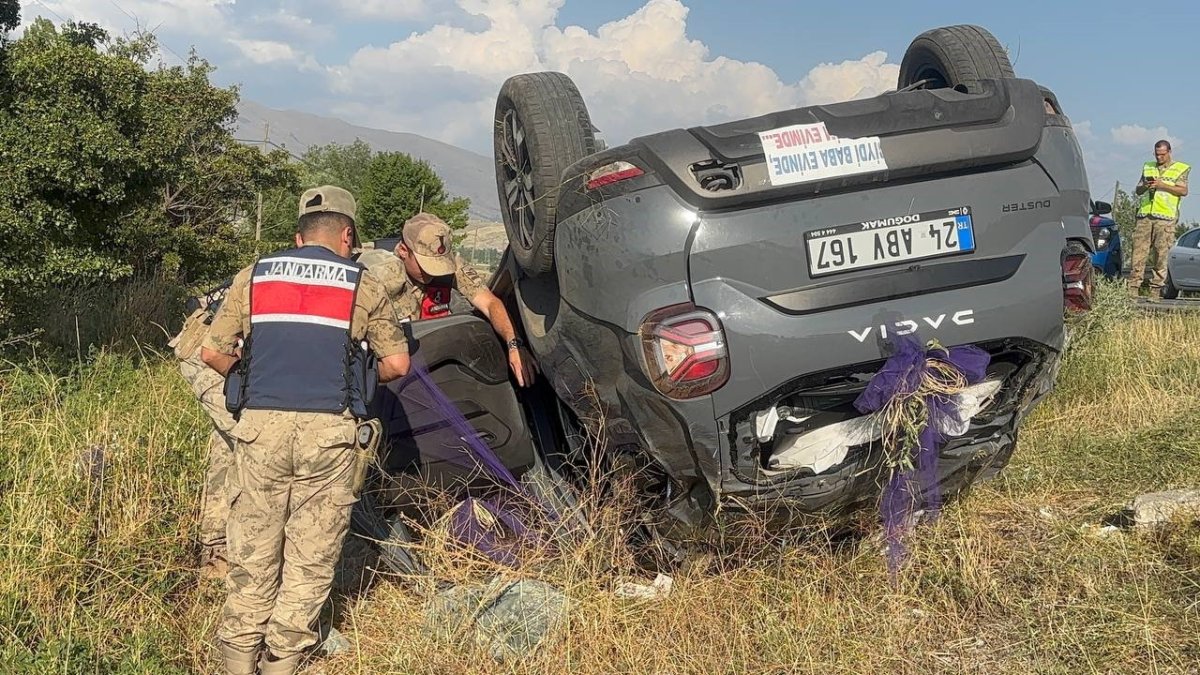 nisan-donusu-erzincan-yolunda-feci-kaza-1-olu-4-yarali