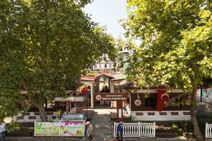 omer-halisdemir-parkina-yogun-ilgi