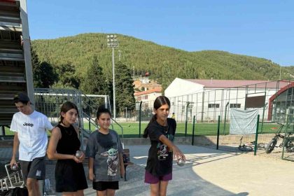 ulada-minikler-bocce-ile-tanisti