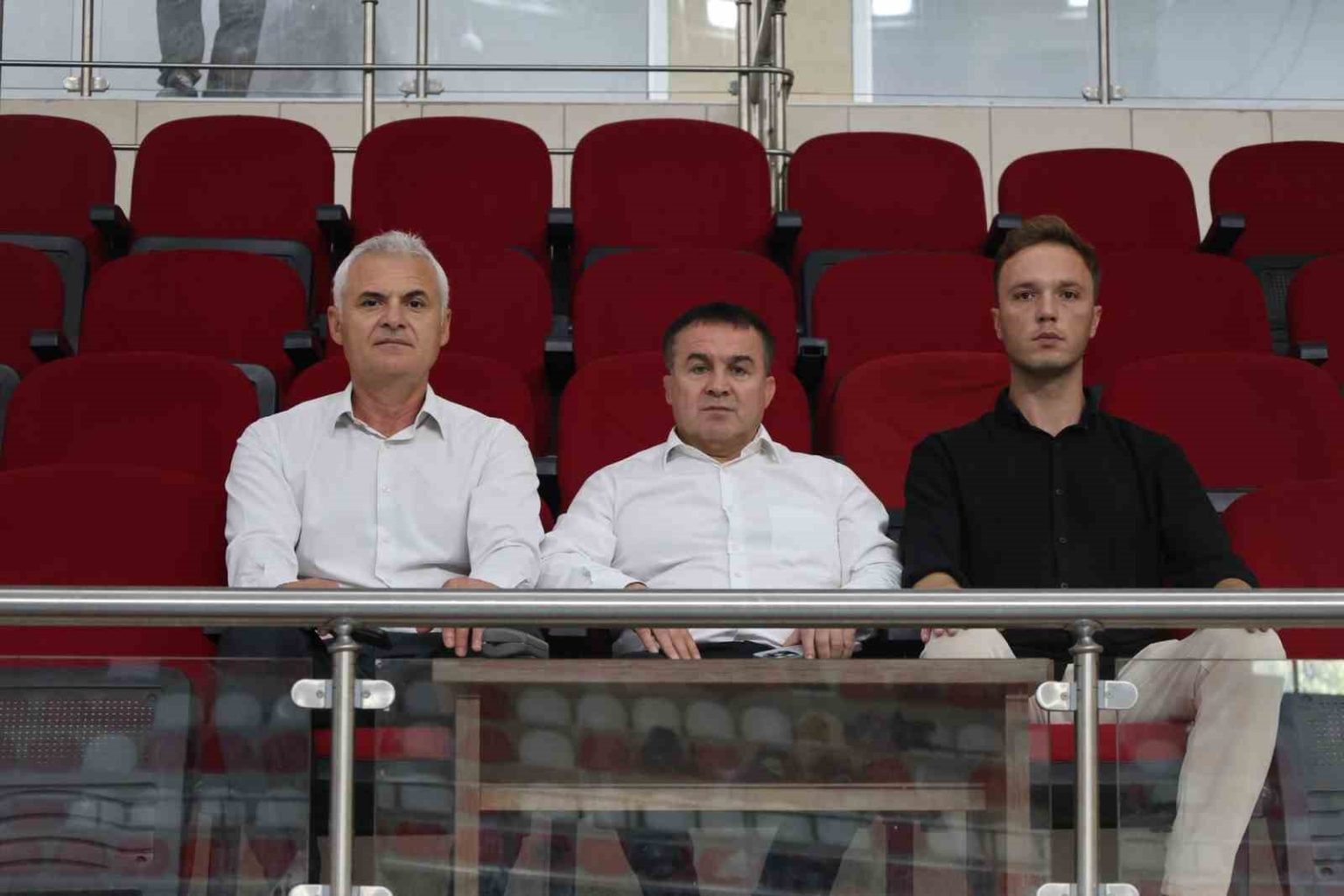 anadolu-yildizlar-ligi-badminton-turnuvasi-basladi