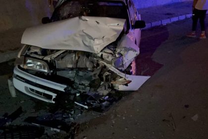 otomobiller-kafa-kafaya-carpisti-3u-cocuk-6-yarali