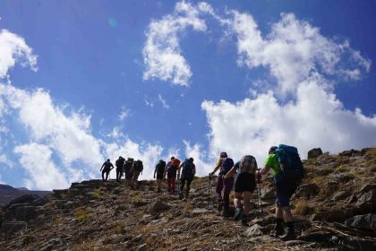 34-dagci-yuksekova-sat-gollerinde-doga-yuruyusu-gerceklestirdi