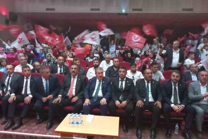 bbp-genel-baskani-destici-develi-ilce-kongresine-katildi
