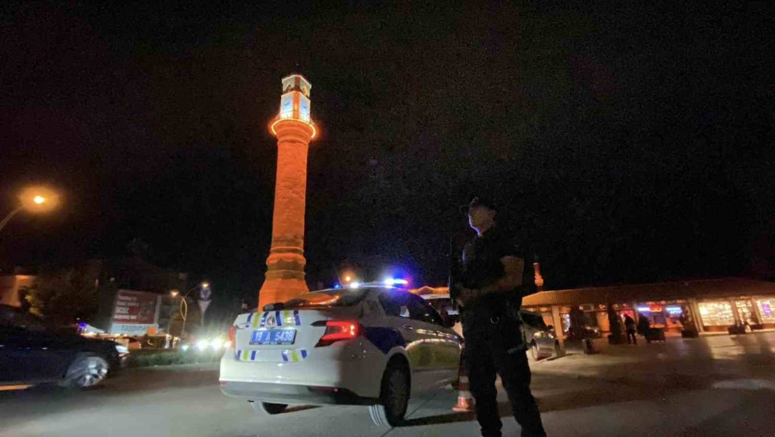 corum-polisinden-huzur-uygulamasi-cezalar-yagdi