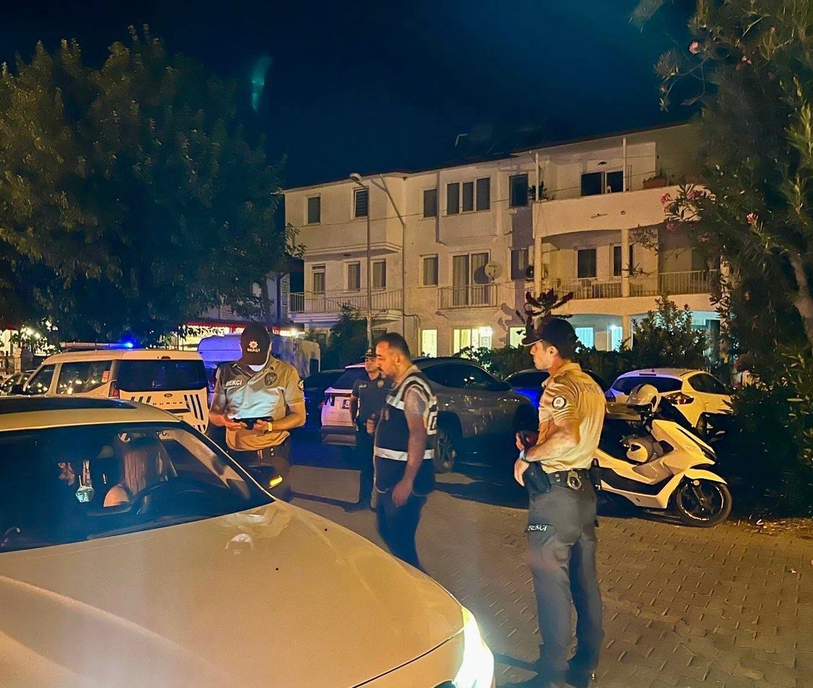 koycegiz-ilce-emniyet-mudurlugu-genel-asayis-uygulamalarina-devam-ediyor