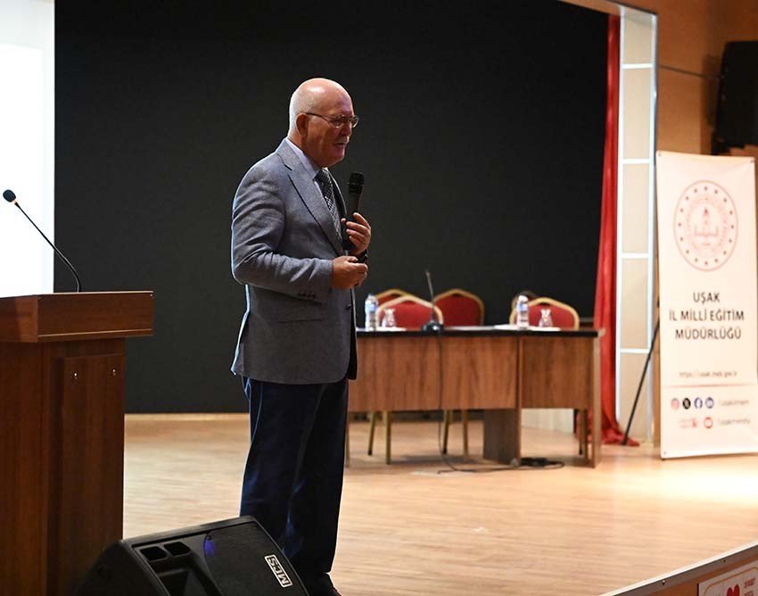rektor-savas-usaktaki-lise-yoneticileriyle-bir-araya-geldi
