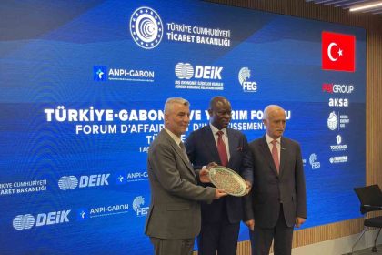 ticaret-bakani-bolat-turkiye-ile-gabon-arasinda-savunma-ve-havacilik-alaninda-onemli-is-birligi-firsatlari-var