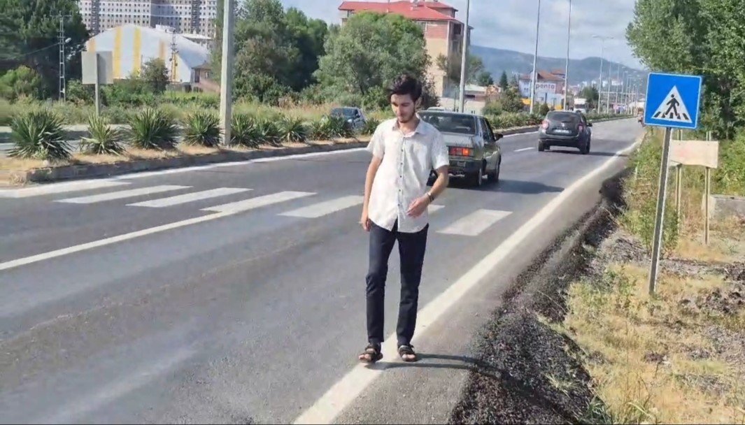 yaya-gecidi-var-ama-yayanin-gecebilecegi-yol-yok
