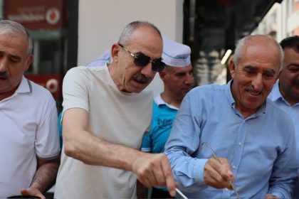 aydemirden-vatandaslara-asure-ikrami