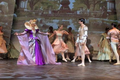 bodrum-bale-festivali-kugu-golu-ile-basladi